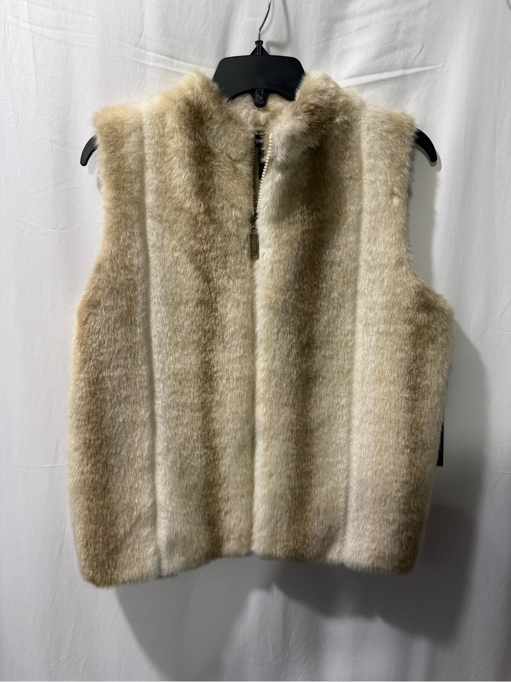 Designers Originals Plush Faux Fur Vest in Beige-Tan